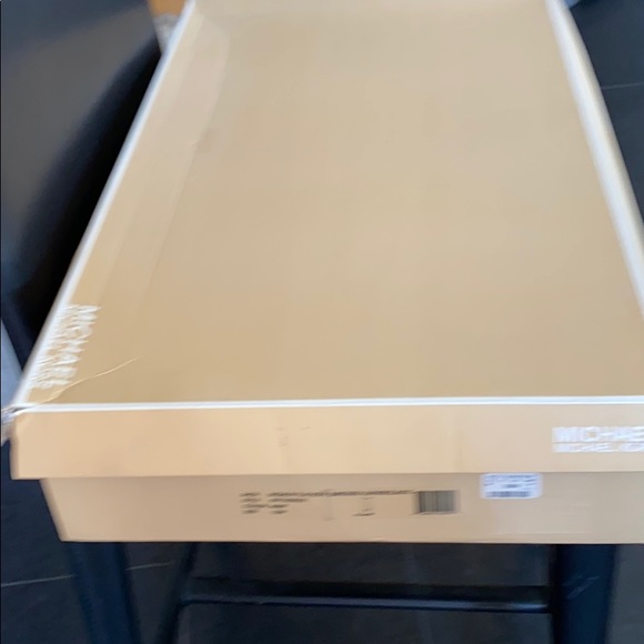 Brand New Michael Kors boots - Picture 5 of 6